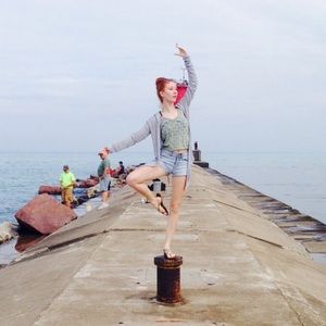 Meet your Posher, Olivia